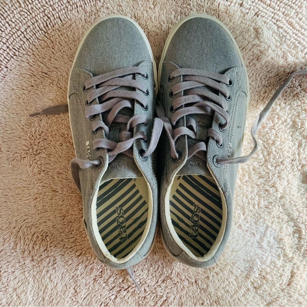 Taos Grey Canvas Lace-Up Sneakers